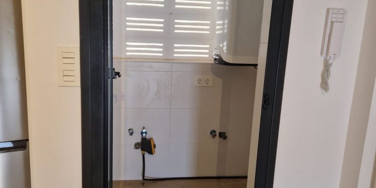 d534ce8b-6f1f-424c-a773-14199382fc26